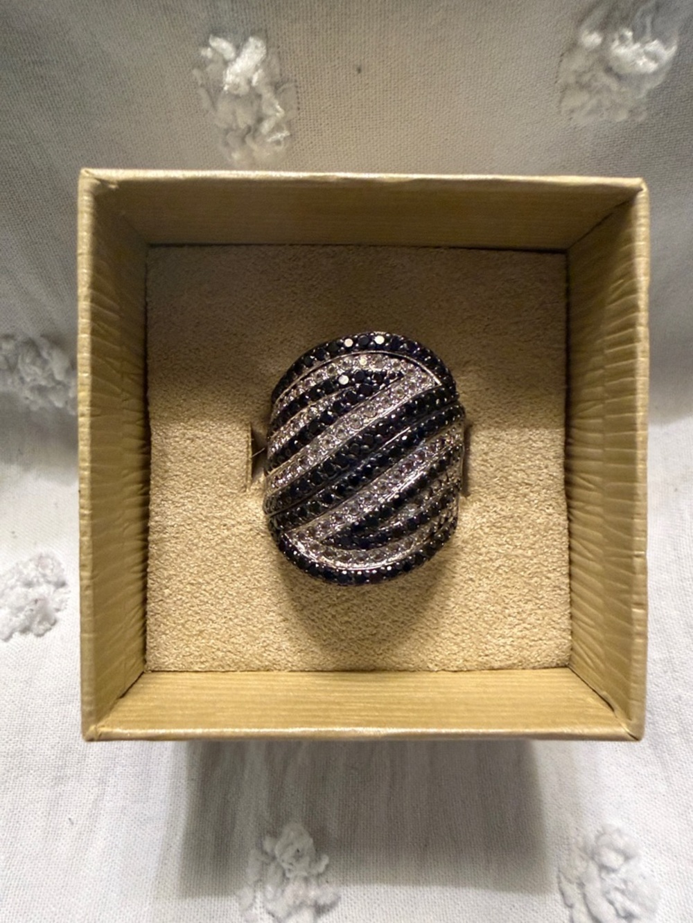 JTV - Size 9- Black and White Crystal Swirl Dome Ring